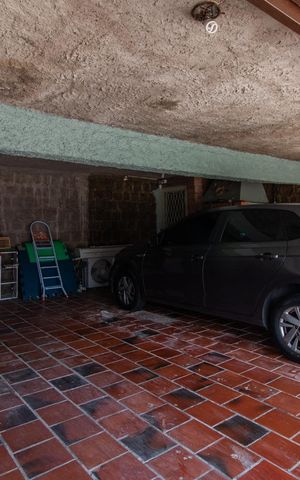 Casa à venda com 208m², 3 quartos e 3 vagasGaragem