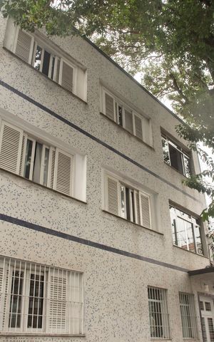 Apartamento à venda com 100m², 2 quartos e 1 vagaFachada