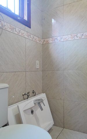 Casa à venda com 300m², 5 quartos e 2 vagasbanheiro 3