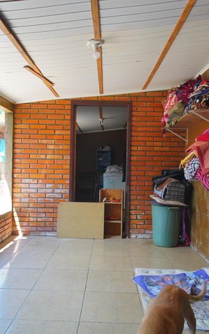 Casa à venda com 300m², 5 quartos e 2 vagasÁrea de Serviço