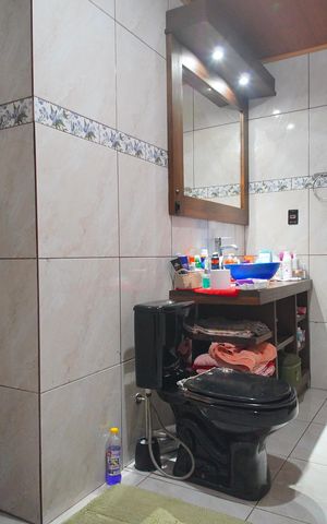 Casa à venda com 300m², 5 quartos e 2 vagasBanheiro