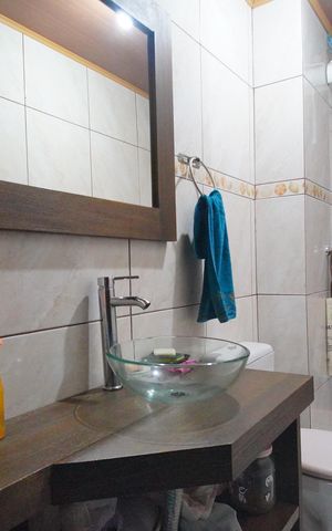 Casa à venda com 300m², 5 quartos e 2 vagasBanheiro 2