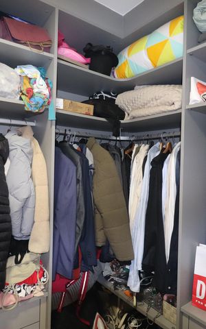 Apartamento à venda com 74m², 2 quartos e 2 vagasCloset Quarto 1 suíte