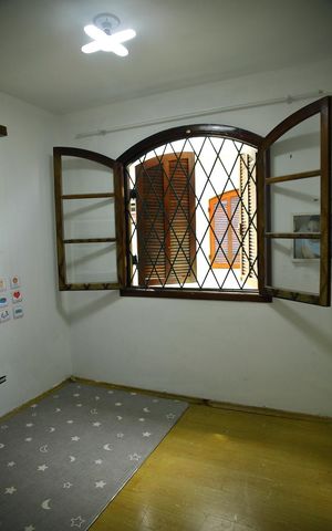 Casa à venda com 184m², 3 quartos e 3 vagasQuarto 2 