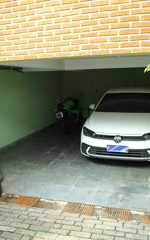 Casa à venda com 184m², 3 quartos e 3 vagasGaragem