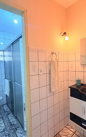 Casa à venda com 160m², 5 quartos e 5 vagasBanheiro Social - Casa 1