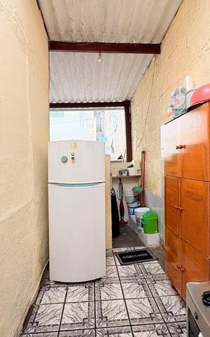 Casa à venda com 160m², 5 quartos e 5 vagasÁrea de Serviço/Cozinha - Casa 1