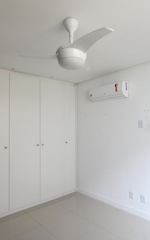 Casa de condomínio para alugar com 200m², 3 quartos e 2 vagasSuíte 2