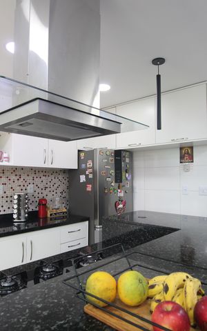 Casa de condomínio para alugar com 200m², 3 quartos e 2 vagasCozinha