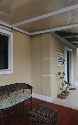 Casa de condomínio para alugar com 200m², 3 quartos e 2 vagasSala - Varanda