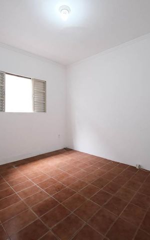 Casa à venda com 80m², 1 quarto e sem vagaQuarto
