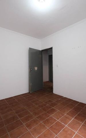 Casa à venda com 80m², 1 quarto e sem vagaQuarto