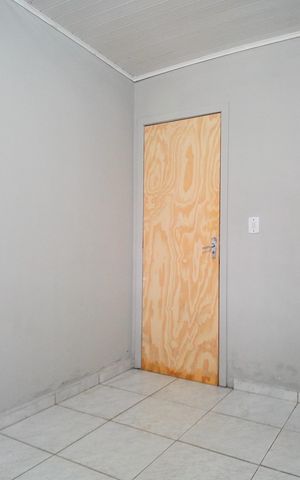 Casa para alugar com 50m², 2 quartos e 2 vagasQuarto 1 