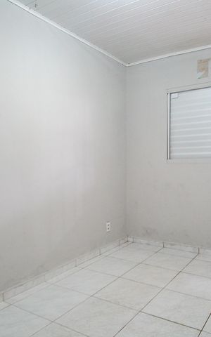 Casa para alugar com 50m², 2 quartos e 2 vagasQuarto 1 