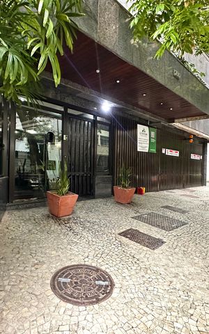 Apartamento à venda com 250m², 3 quartos e 2 vagas