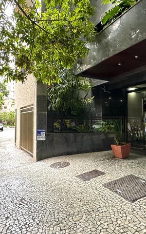 Apartamento à venda com 250m², 3 quartos e 2 vagas