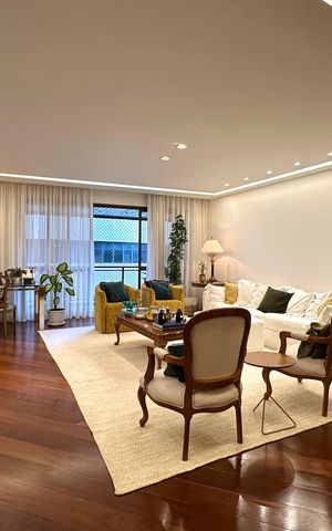 Apartamento à venda com 250m², 3 quartos e 2 vagas
