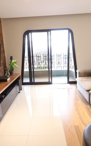 Apartamento à venda com 300m², 3 quartos e 2 vagasSala