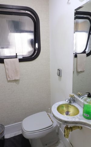 Apartamento à venda com 300m², 3 quartos e 2 vagasLavabo
