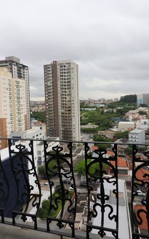 Apartamento à venda com 300m², 3 quartos e 2 vagasQuarto 2
