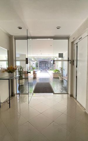 Apartamento à venda com 56m², 2 quartos e 1 vaga Apartamento à venda com 56m², 2 quartos e 1 vagaHall