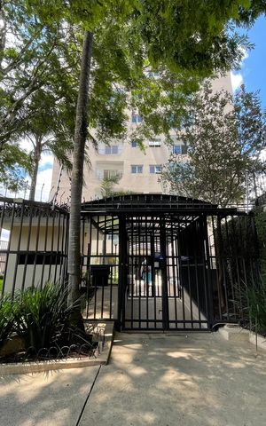 Apartamento à venda com 56m², 2 quartos e 1 vaga Apartamento à venda com 56m², 2 quartos e 1 vagaFachada e portaria