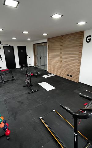 Studio à venda com 39m², 1 quarto e 1 vaga Studio à venda com 39m², 1 quarto e 1 vagaAcademia