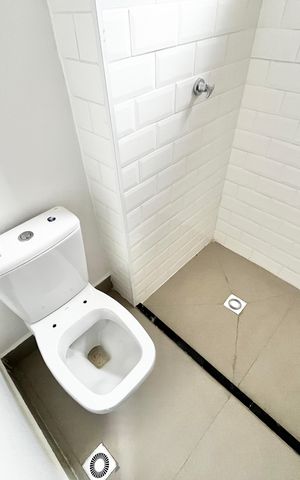 Studio à venda com 39m², 1 quarto e 1 vaga Studio à venda com 39m², 1 quarto e 1 vagaBanheiro