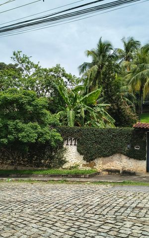 Casa de condomínio à venda com 202m², 3 quartos e 2 vagasFachada