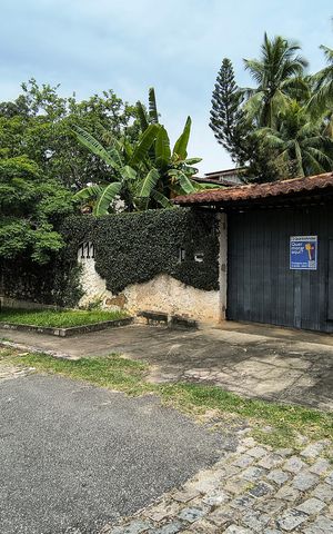 Casa de condomínio à venda com 202m², 3 quartos e 2 vagasFachada