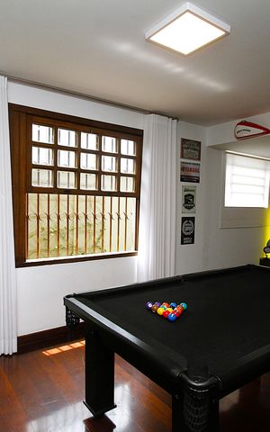 Casa à venda com 463m², 5 quartos e 6 vagasSala de Jogos