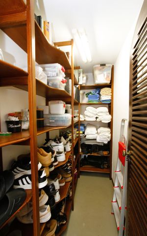 Casa à venda com 463m², 5 quartos e 6 vagasCloset