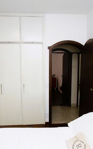 Casa à venda com 463m², 5 quartos e 6 vagasQuarto 3
