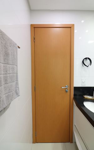Apartamento à venda com 61m², 1 quarto e 2 vagasSuíte Banheiro 