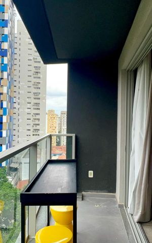Studio para alugar com 27m², 1 quarto e sem vaga Studio para alugar com 27m², 1 quarto e sem vagaVaranda