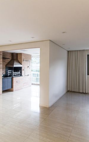 Apartamento à venda com 123m², 3 quartos e 2 vagas Apartamento à venda com 123m², 3 quartos e 2 vagasSala