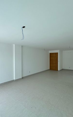 Apartamento à venda com 370m², 3 quartos e 3 vagas Apartamento à venda com 370m², 3 quartos e 3 vagasSala