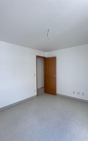 Apartamento à venda com 370m², 3 quartos e 3 vagas Apartamento à venda com 370m², 3 quartos e 3 vagasSuíte 3