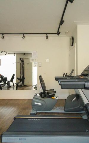 Apartamento à venda com 108m², 3 quartos e 2 vagas Apartamento à venda com 108m², 3 quartos e 2 vagasÁrea comum