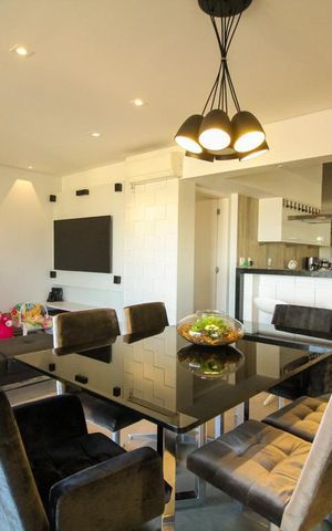 Apartamento à venda com 108m², 3 quartos e 2 vagas Apartamento à venda com 108m², 3 quartos e 2 vagasSala