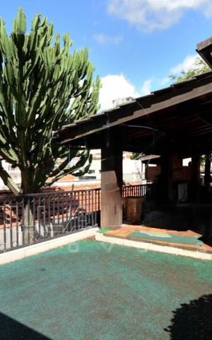 Casa à venda com 224m², 3 quartos e 2 vagas