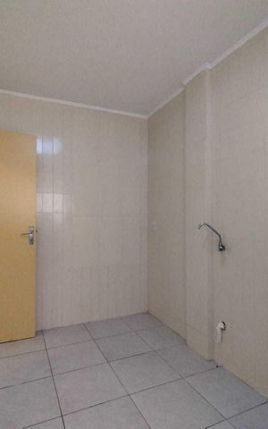 Apartamento à venda com 65m², 2 quartos e sem vaga Apartamento à venda com 65m², 2 quartos e sem vagaCozinha