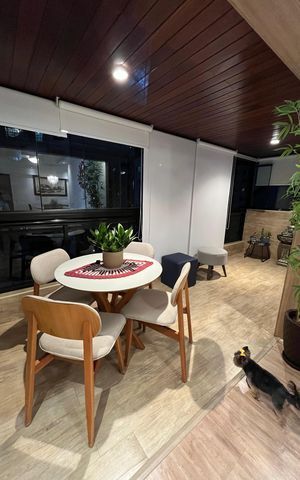 Apartamento à venda com 120m², 4 quartos e 2 vagas Apartamento à venda com 120m², 4 quartos e 2 vagasvaranda