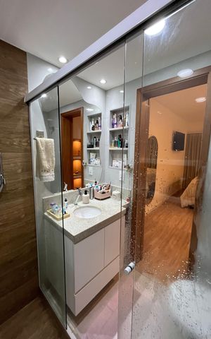 Apartamento à venda com 120m², 4 quartos e 2 vagas Apartamento à venda com 120m², 4 quartos e 2 vagasBanheiro