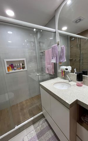 Apartamento à venda com 120m², 4 quartos e 2 vagas Apartamento à venda com 120m², 4 quartos e 2 vagasBanheiro