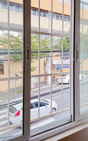 Apartamento para alugar com 58m², 1 quarto e sem vaga Apartamento para alugar com 58m², 1 quarto e sem vagaSala - Janelas Anti-Ruído