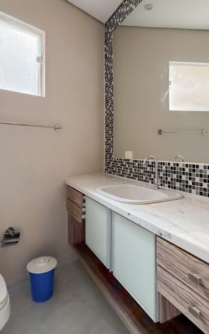 Apartamento para alugar com 58m², 1 quarto e sem vaga Apartamento para alugar com 58m², 1 quarto e sem vagaBanheiro da Suíte