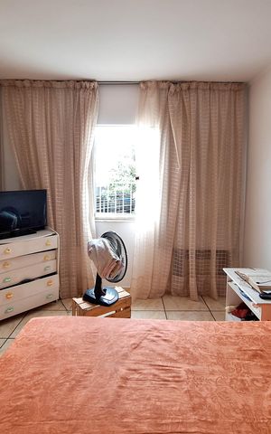 Casa à venda com 250m², 4 quartos e 2 vagas Casa à venda com 250m², 4 quartos e 2 vagasQuarto 1
