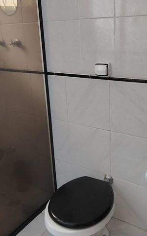 Casa de condomínio à venda com 144m², 3 quartos e 2 vagas Casa de condomínio à venda com 144m², 3 quartos e 2 vagasBanheiro