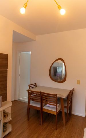 Apartamento à venda com 70m², 2 quartos e 1 vaga Apartamento à venda com 70m², 2 quartos e 1 vagaSala
